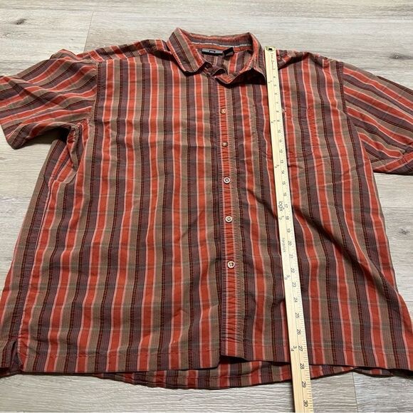 REI Button Down Shirt Mens Size XL Stripe Short Sleeve Red Polyester Nylon - Picture 2 of 7